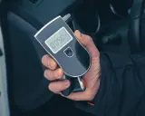 Alkomat w pracy: Jak nie oszukać i uniknąć zwolnienia?