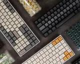 Klawiatura laptopa opis klawiszy: różne układy klawiatury, klawisze numeryczne, klawisze funkcyjne i akcesoria.