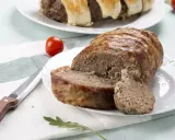 Herzhaftes Hackbraten Rezept, umhüllt von knusprigem Speck. Ein Klassiker, der immer schmeckt.