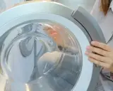 Jak wyczyścić pralkę? Koniec z brzydkim zapachem i kamieniem!