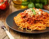 Najlepszy sos do spaghetti z mięsem mielonym: Triki szefów kuchni