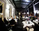 Odkryj nowe restauracje w dworkach: Historia i nowoczesny smak