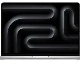 Srebrny laptop z ekranem wyświetlającym abstrakcyjny, ciemny wzór przypominający labirynt. To nowy model z procesorem Apple M3.