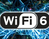 Logo Wi-Fi 6 na tle sieci światłowodów i miasta nocą.