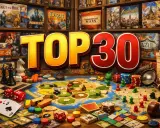 Popularne gry planszowe: "TOP 30" na tle półek z grami, plansza, kości, karty i pionki.