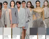 Modelli con abiti eleganti in tonalità grigio e cammello, con campioni di colore Pantone a contrasto.