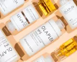 Olaplex Produkte für sichtbar repariertes Haar. Die Olaplex Wirkung zeigt sich in glänzendem, gestärktem Haar.