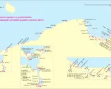 Mapa przedstawiająca linię brzegową Bałtyku z zaznaczonymi przystaniami i ich numerami stron.