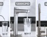 Tre kranar visar olika flöden av rena vatten i glas.
