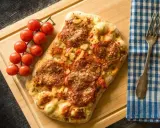 Pizza gourmet: Co to? Odkryj definicję i sekrety wyjątkowego smaku.