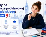 Dziewczyna uczy się do matury z angielskiego, skupiając się na 9 czasach, w tym na **future simple**. Na tablicy lista czasów, a obok książki i kubek z napisem "Keep calm and study English".