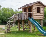 Jak zbudować bezpieczny plac zabaw DIY? Przewodnik krok po kroku