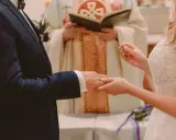 Koszty pogrzebu kościelnego: Ile naprawdę znaczy "co łaska"?