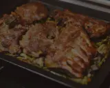 Ugnsbakade kotletter med grönsaker. Perfekt kotlett temperatur för en saftig måltid.