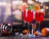 Drinki z Prosecco: Łatwe Przepisy od Klasyki po Owocowe Hity