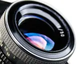 Obiektyw 35mm czy 50mm? Wybierz idealny dla Twojej fotografii