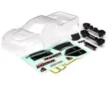 Klare RC-Karosserien mit Aufklebern und Zubehörteilen, bereit für individuelle Gestaltung.
