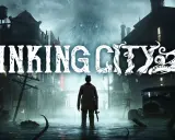 Mroczne miasto, zalane wodą, z przerażającym potworem w tle. Człowiek w kapeluszu stoi pośród ruin, przygotowany na walkę w **the sinking city**.