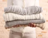 Pranie kaszmiru w domu? Zadbaj o sweter bez ryzyka!
