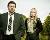 Två detektiver i en vingård, redo för nya spännande tv4 play serier deckare.