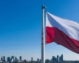 Flaga Polski: wygląd, symbolika, zasady. Czy znasz je wszystkie?