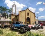 Wymagania Forza Horizon 5: terenowe pojazdy przed kościołem w Meksyku.