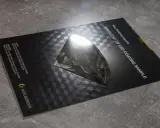 Próbka lakieru drip off na okładce z efektem 3D. SENOLITH® UV LED COATING SAMPLE.