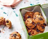 Biscuits au sarrasin, pépites de chocolat et noisettes, un délice à faible indice glycémique.
