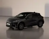 Elegancki, ciemnoszary Lexus LBX prezentuje się stylowo. Sprawdź, jaka jest jego lexus lbx cena i wyposażenie.