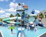 Divertidas piscinas con toboganes para niños, con temática oceánica y personajes de Nemo y Dory.