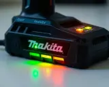 Sygnały ładowarki Makita: Co oznaczają diody? Pełny przewodnik