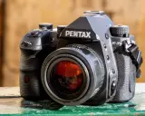 Pentax K-r w 2026: Czy ta lustrzanka ma jeszcze sens? Poradnik.