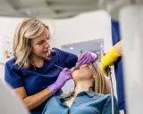 Dentysta NFZ: Co obejmuje bezpłatne leczenie? Wszystko, co musisz wiedzieć