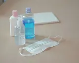Dezynfekcja DIY: zrób własny płyn z alkoholem 70% lub wodą utlenioną