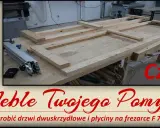 Drewniane ramy drzwi na stole warsztatowym. Pierwsza część poradnika: jak zrobić drzwi drewniane.