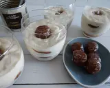 Verrines crémeuses à la châtaigne, garnies de marrons glacés. Une touche gourmande et salée pour un plaisir inattendu.