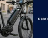Części do rowerów elektrycznych: czarny rower z widocznym akumulatorem, silnikiem i wyświetlaczem.