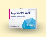 Opakowanie leku Propranolol WZF 10 mg. Stosowany na nadciśnienie, arytmię, drżenie.