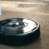 Roomba 980 vs 965: Dywany czy podłogi? Który robot dla Ciebie?