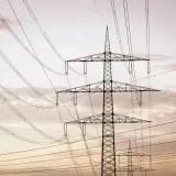 Linie energetyczne tworzą skomplikowaną sieć, która zapewnia dystrybucję prądu. Infolinia jest dostępna w razie problemów.