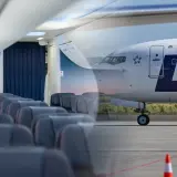 Wnętrze samolotu LOT z rzędami siedzeń i widok zewnętrzny samolotu Boeing 737 MAX 8 na płycie lotniska.