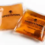 Dwa żelowe ogrzewacze do rąk marki Lifesystems. Dowiedz się, jak działają ogrzewacze do rąk, by cieszyć się ciepłem w chłodne dni.