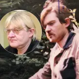 Dwóch mężczyzn. Na pierwszym planie młodszy, w jasnej koszuli. W okręgu widać twarz starszego, w okularach. Czy to żona Trynkiewicza?