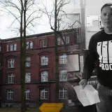 Mroczna historia o tym, jak zginął chada. Ceglany budynek i mężczyzna w bluzie z napisem "PROCEDER" budzą niepokój.