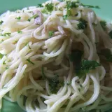 Spaghetti z anchois: Sekret włoskiego smaku w 15 minut!