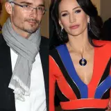 Maciej Myszkowski i jego ukochana, w stylizacjach sugerujących romans.