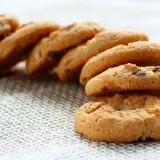 Galletas caseras con chispas de chocolate, perfectas para tu próxima receta de galletas.