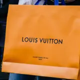 Jak rozpoznać oryginał Louis Vuitton i uniknąć podróbek