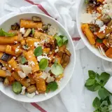 Spaghetti norma – przepis na idealne danie z bakłażanem i serem