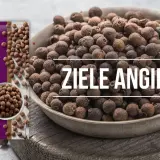 Ziele angielskie dodawane do ciemnego mięsa wydobywa jego głęboki aromat. Opakowanie przyprawy i miska pełna ziaren.